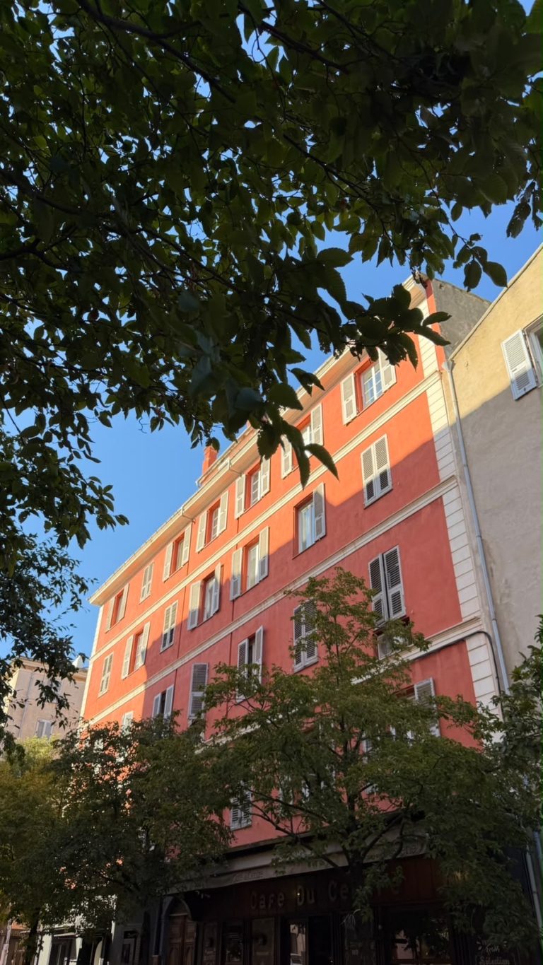 Appartement T5 à vendre à Bastia centre, rue Miot